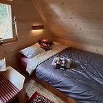 On Kobilica Off Grid Alpine Eco Retreat With Stunning Views Trail Access Only Hike&bike * Tržič