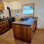 Vakantiehuis On Kobilica Off Grid Alpine Eco Retreat With Stunning Views Trail Access Only Hike&bike