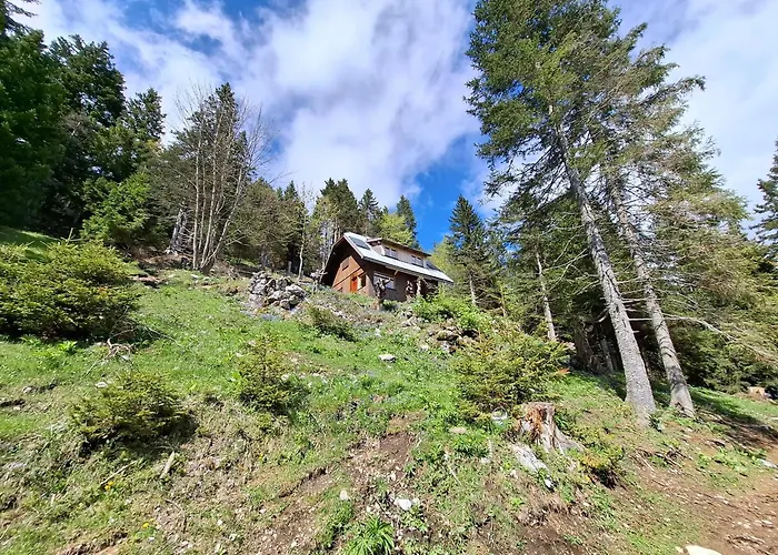 On Kobilica Off Grid Alpine Eco Retreat With Stunning Views Trail Access Only Hike&bike Trzic