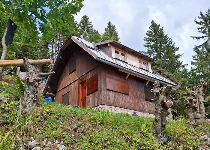 Holiday home On Kobilica Off Grid Alpine Eco Retreat With Stunning Views Trail Access Only Hike&bike Trzic